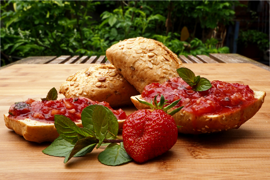 Dinkelbrötchen, Erdbeer, Kundeninfo